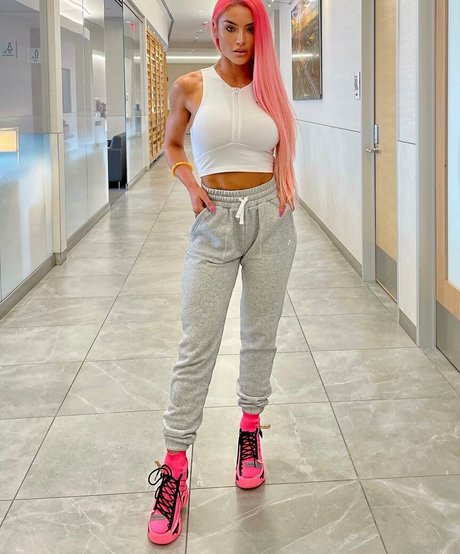 Natalie Eva Marie photo 50