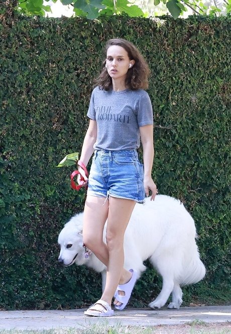 Natalie Portman photo 257