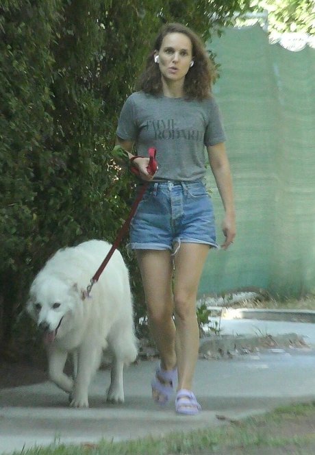 Natalie Portman photo 308
