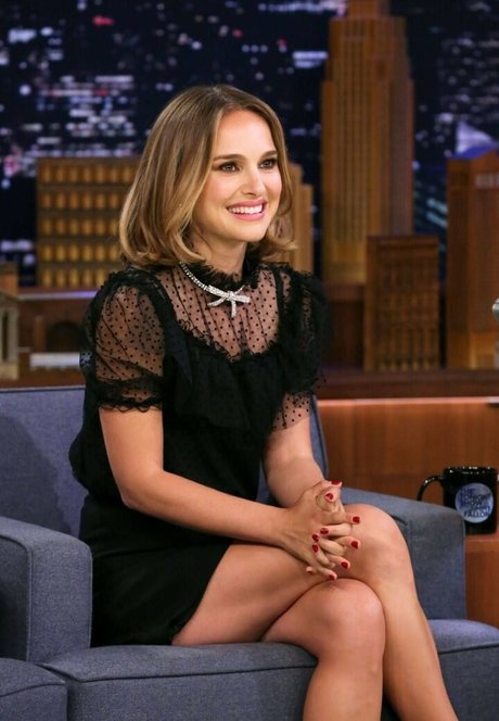 Natalie Portman photo 350