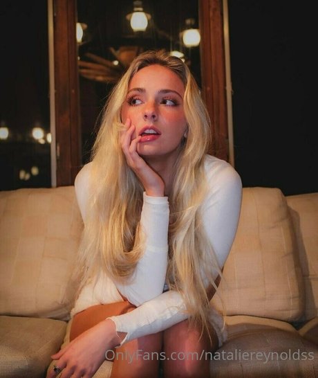 Nataliereynoldss photo 4