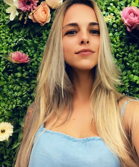 Nathalia Fones photo 7