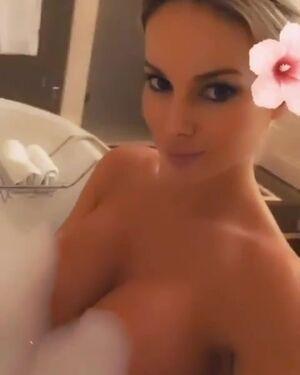 Nathalie Gauvreau photo 37