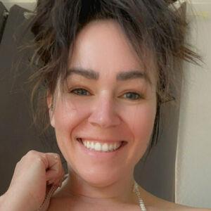 Profile photo of naughty_nurse_trina