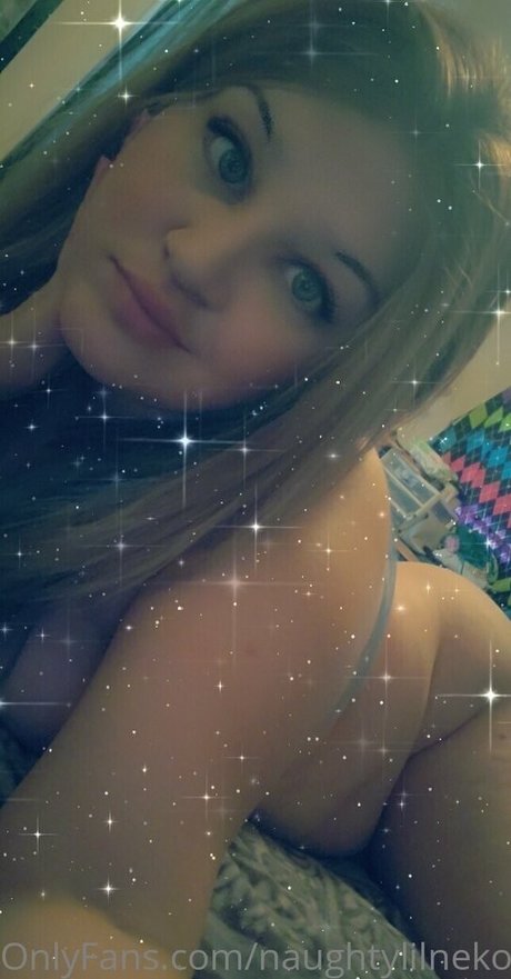 Naughtylilnekofree photo 20