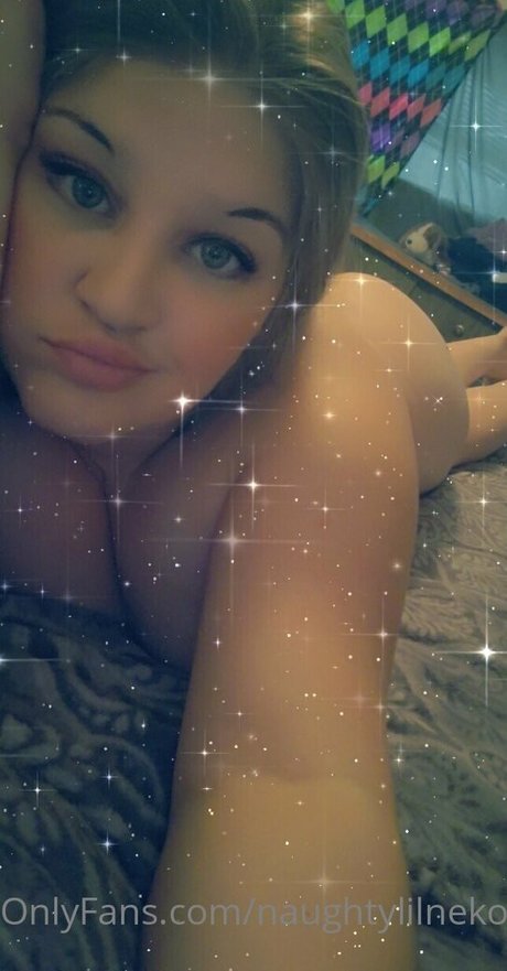Naughtylilnekofree photo 21