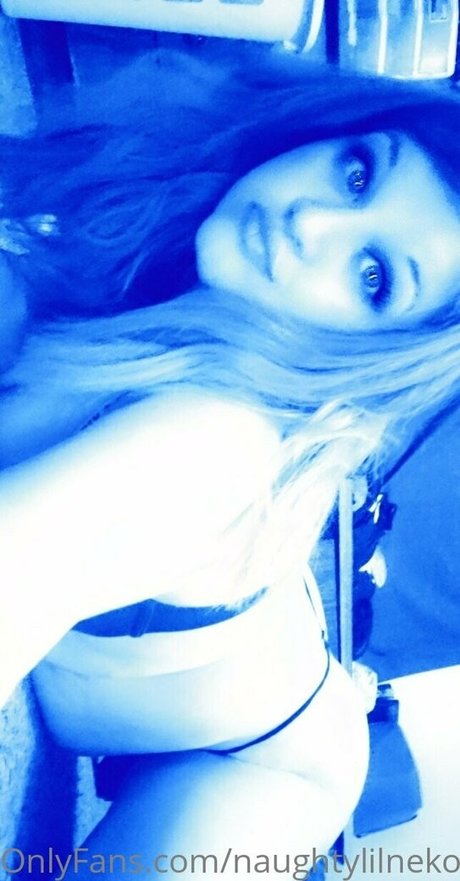 Naughtylilnekofree photo 26