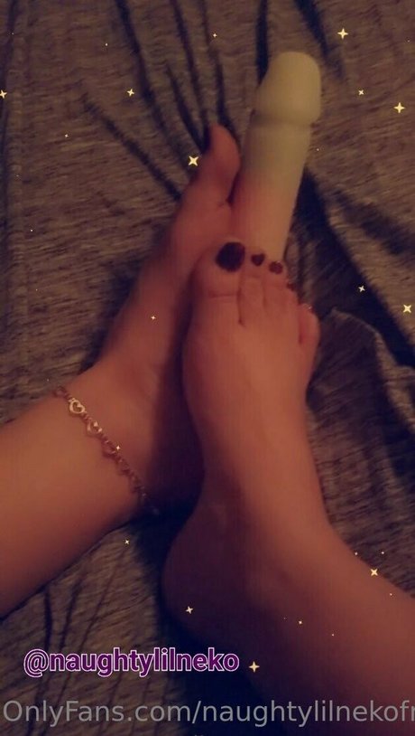 Naughtylilnekofree photo 42