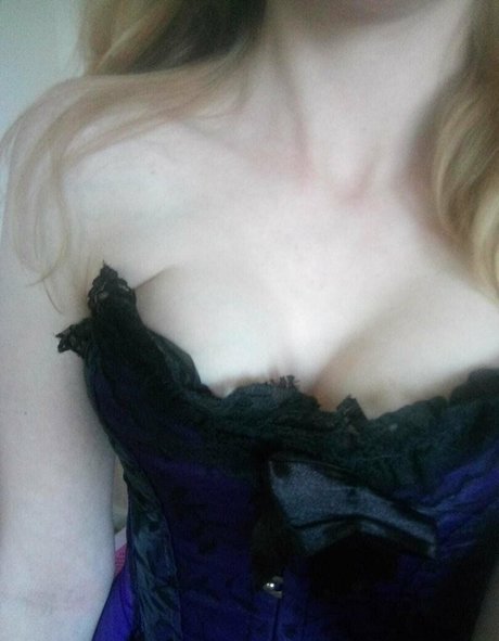 Naughtywifeynextdoor photo 54