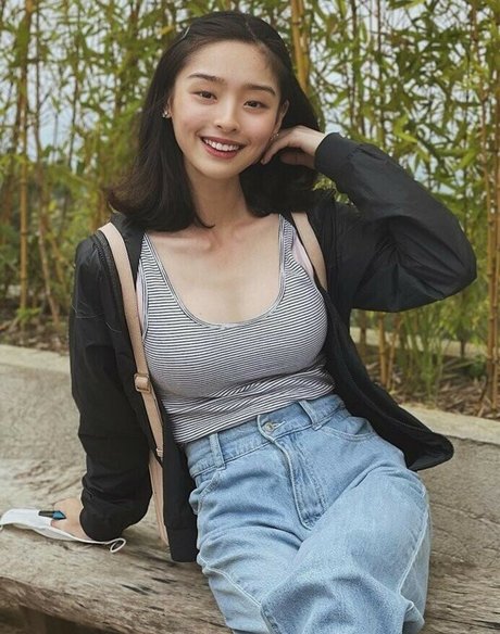 Nayoungkim18 photo 2