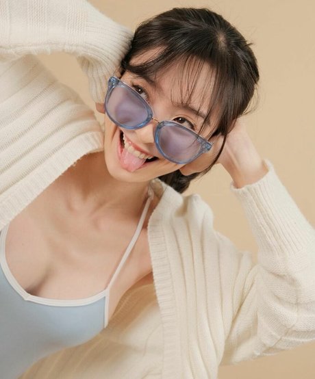 Nayoungkim18 photo 18