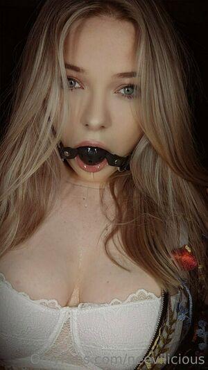 neevilicious photo 99
