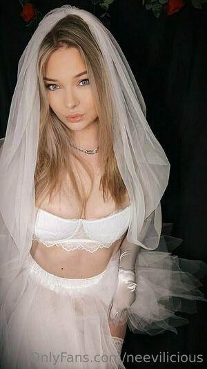neevilicious photo 118
