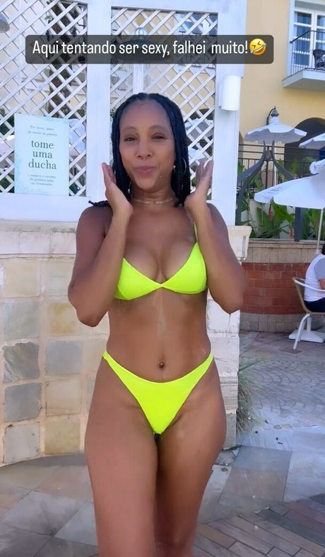 Negra Li photo 9
