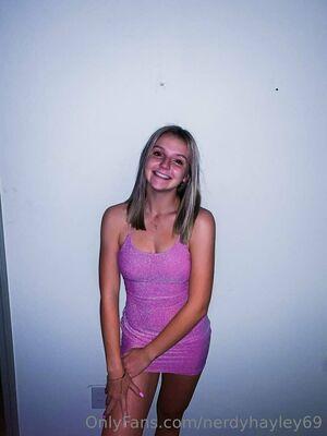 nerdyhayley69 photo 30