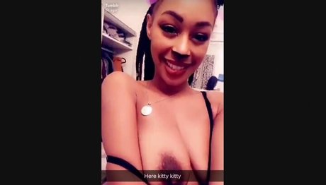 Nia Simone photo 51