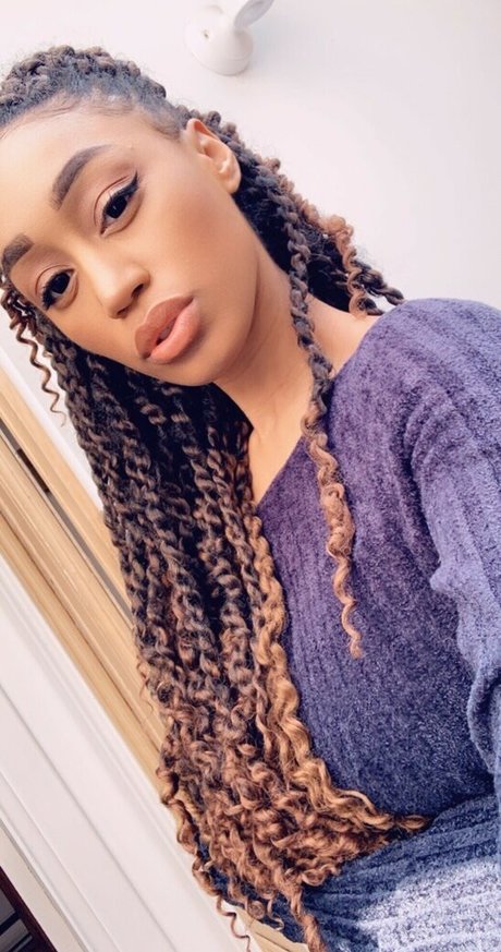 Nia Simone photo 56