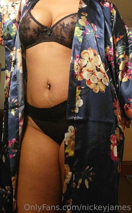 Nickeyjames photo 75