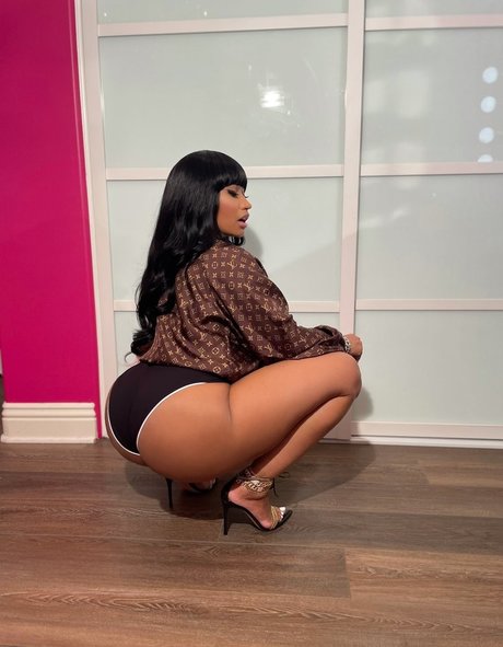 Nicki Minaj photo 79