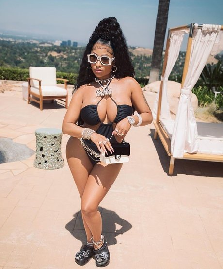 Nicki Minaj photo 83