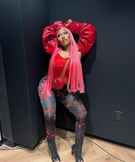 Nicki Minaj photo 91