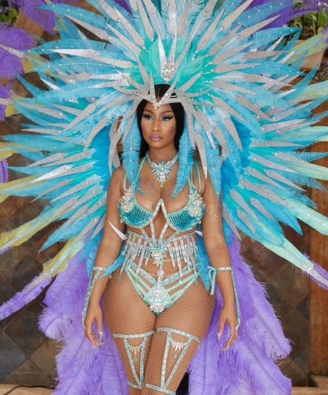 Nicki Minaj photo 102