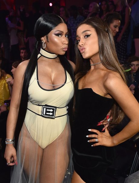 Nicki Minaj photo 113