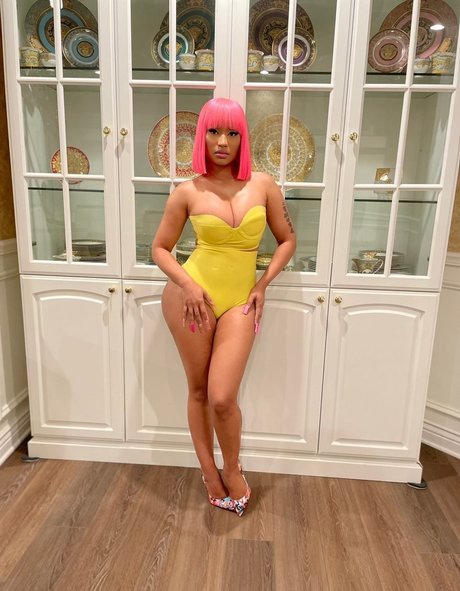 Nicki Minaj photo 199