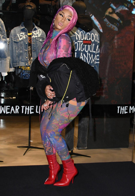 Nicki Minaj photo 208