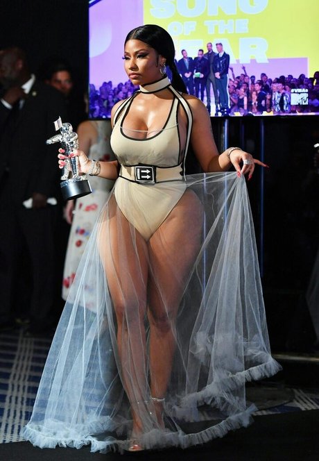 Nicki Minaj photo 287