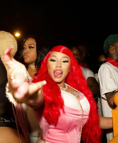 Nicki Minaj photo 296