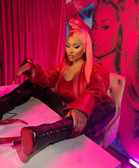 Nicki Minaj photo 316