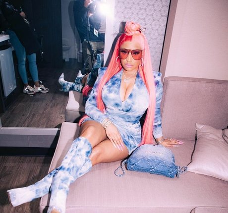 Nicki Minaj photo 322