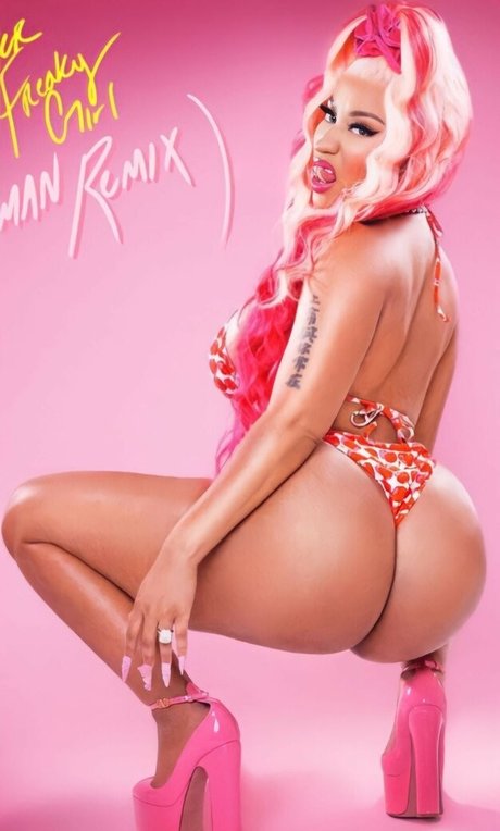 Nicki Minaj photo 382