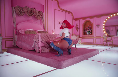Nicki Minaj photo 393