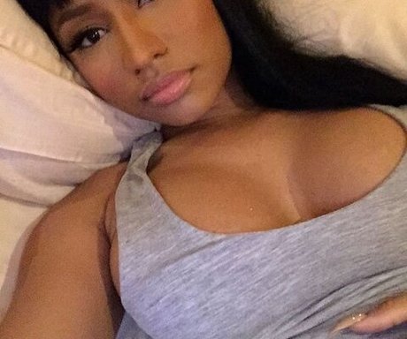 Nicki Minaj photo 399
