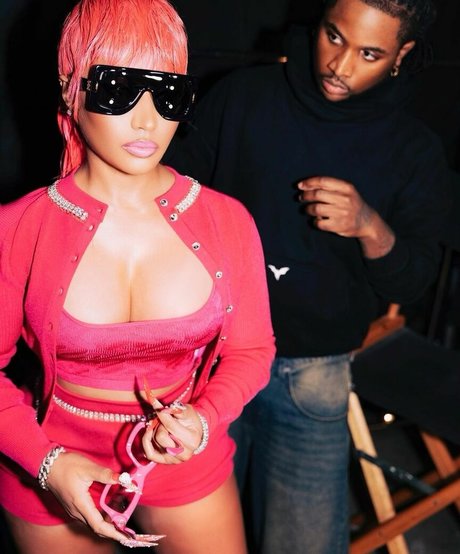 Nicki Minaj photo 428