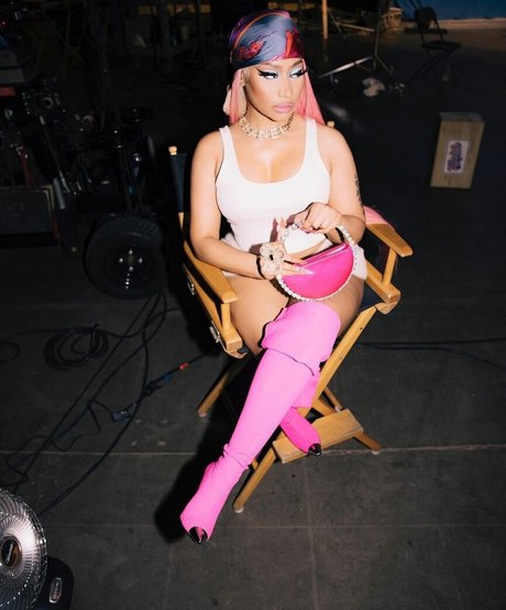 Nicki Minaj photo 429