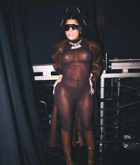 Nicki Minaj photo 502