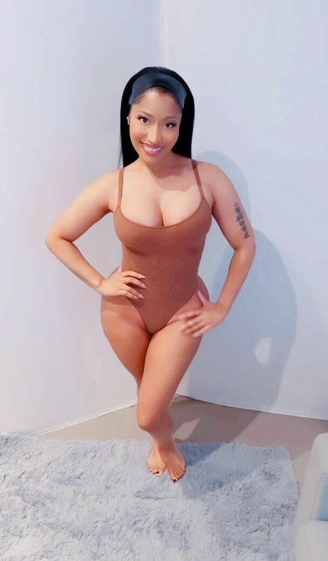 Nicki Minaj photo 534