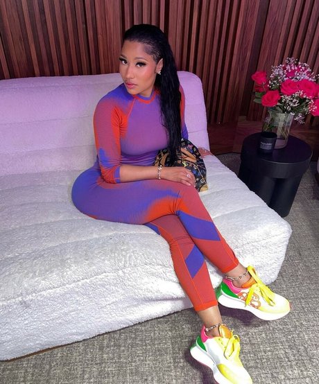 Nicki Minaj photo 536