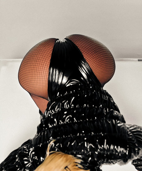 Nicki Minaj photo 541