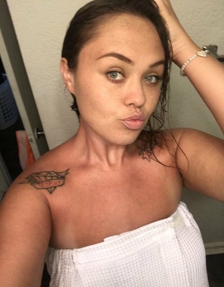 Nicolette_xx photo 24