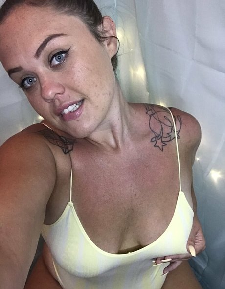 Nicolette_xx photo 34