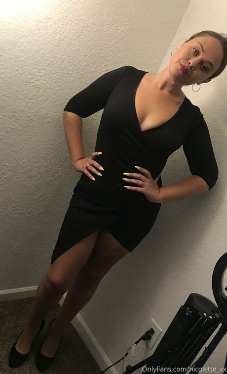 Nicolette_xx photo 45