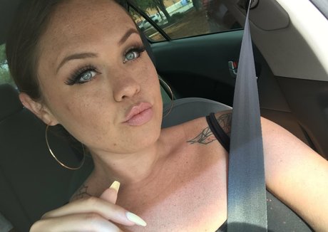 Nicolette_xx photo 47