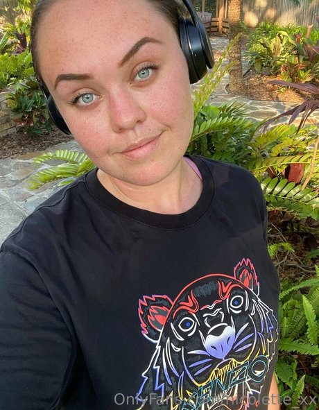 Nicolette_xx photo 78