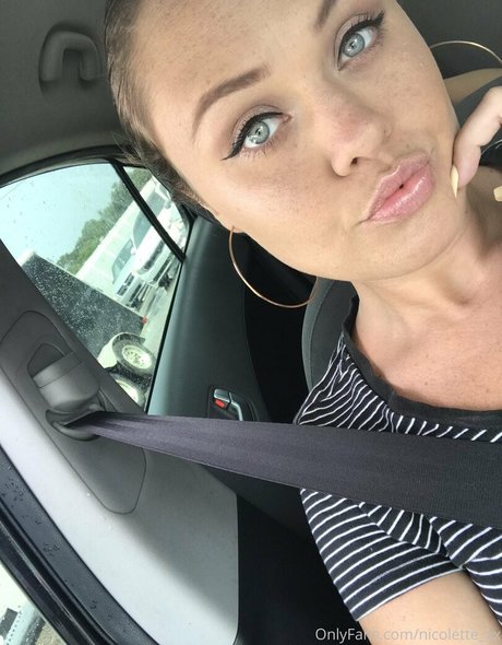 Nicolette_xx photo 87