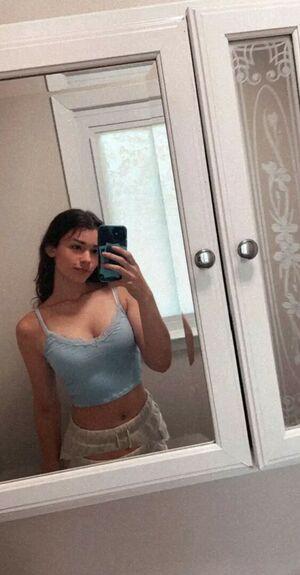 Nikki Woods photo 71