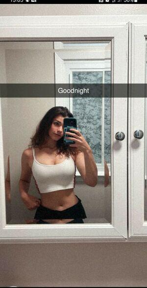 Nikki Woods photo 97